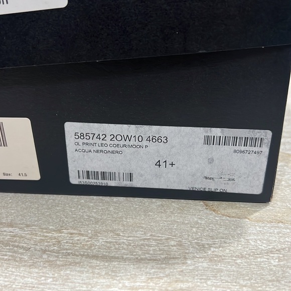 Saint Laurent Unisex Leopard Slip On - Picture 11 of 11